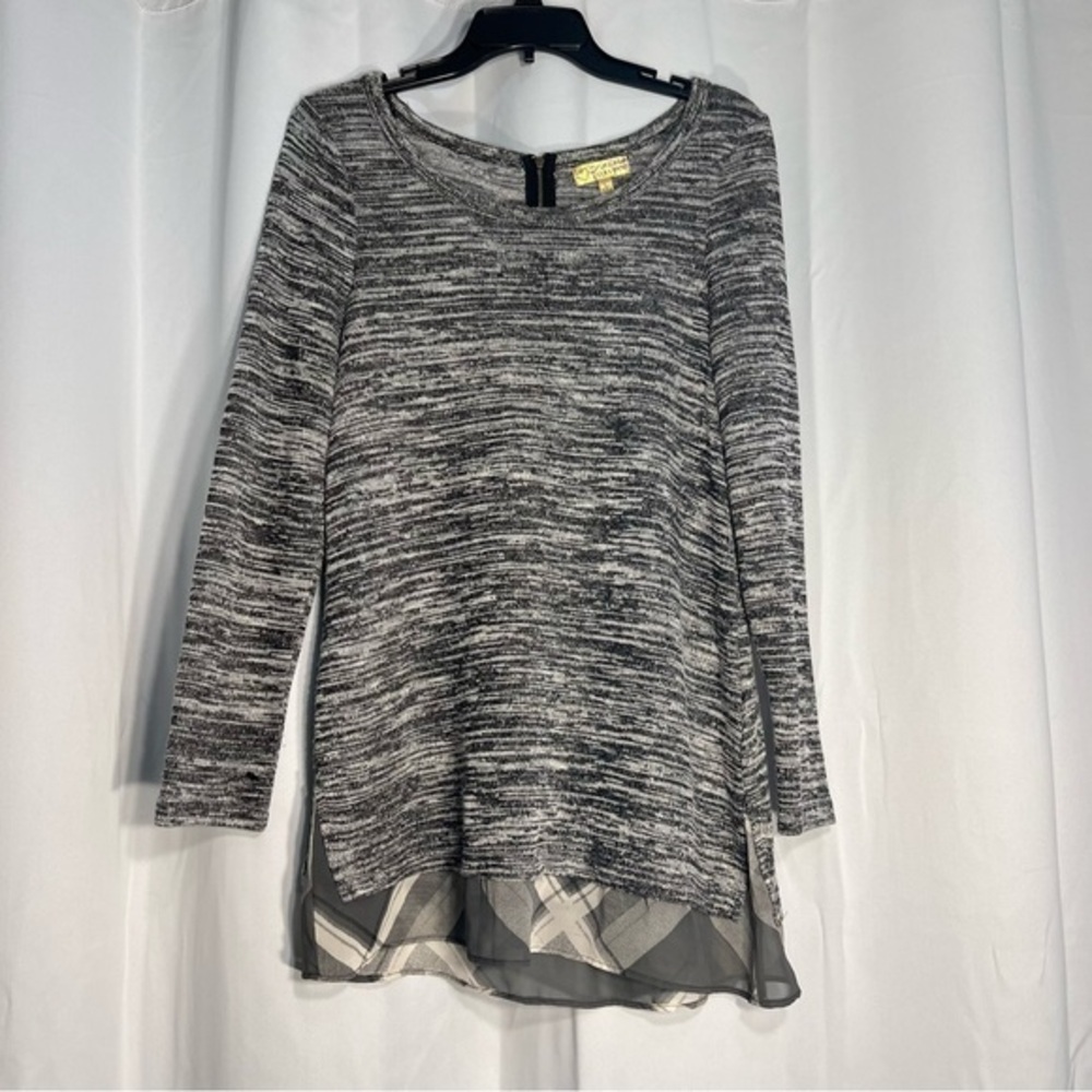 Large Princess Vera Wang Gray/Plaid Tunic Sweater
